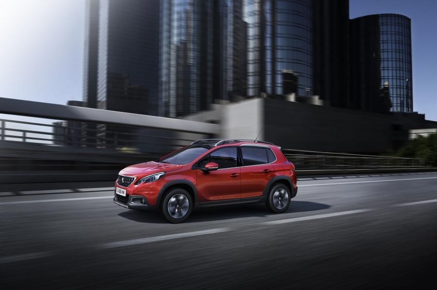  Peugeot 2008 2016 года  (фото 23 из 33)